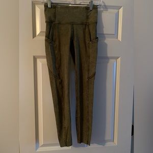 Lululemon Fast and Free high rise tights size 4